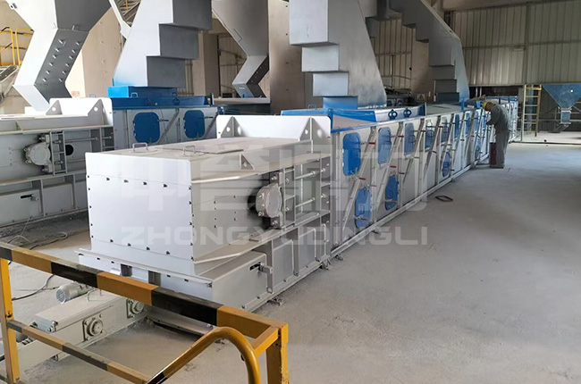 箱式皮帶輸送機(jī)