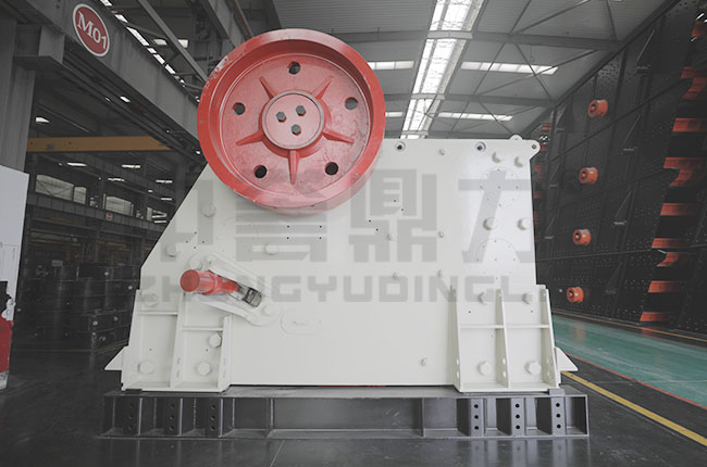 顎式破碎機(jī)