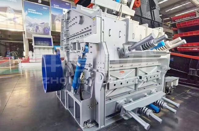 反擊式石頭破碎機(jī)