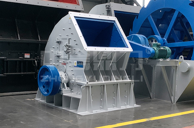 環(huán)錘破碎機(jī)