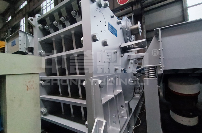 小型顎式碎石機(jī)