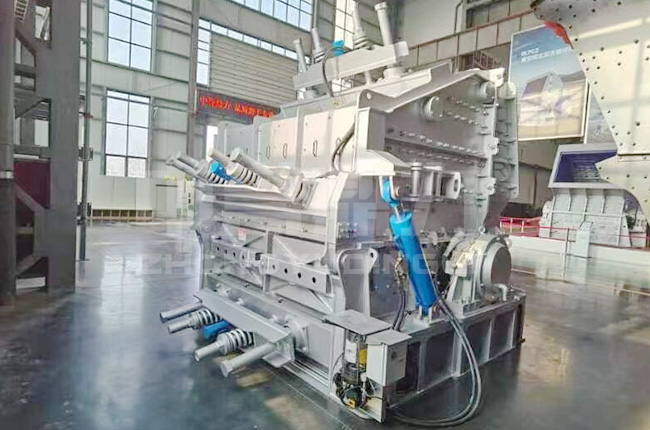 反擊式破碎機(jī)