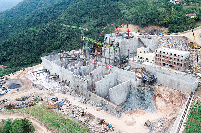 湖北夢皓礦業(yè)時產(chǎn)2000噸砂石骨料生產(chǎn)線 湖北夢皓礦業(yè)時產(chǎn)2000噸砂石骨料生產(chǎn)線