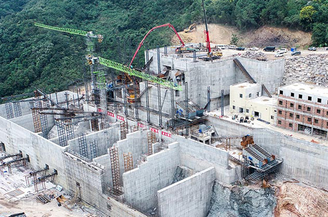 湖北夢皓礦業(yè)時產(chǎn)2000噸砂石骨料生產(chǎn)線 湖北夢皓礦業(yè)時產(chǎn)2000噸砂石骨料生產(chǎn)線