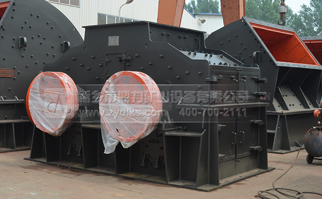 河卵石制砂機維修運行過程