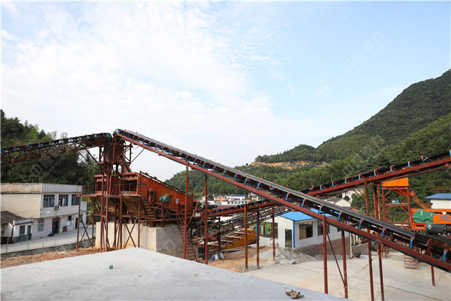 洗砂機(jī)對(duì)人工制砂生產(chǎn)線的影響