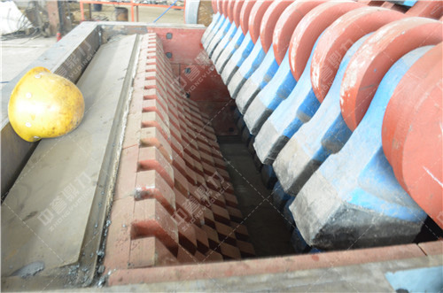 錘式破碎機設備的優(yōu)化設計