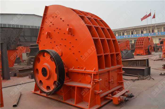 石灰石錘式破碎機(jī)設(shè)備多少錢