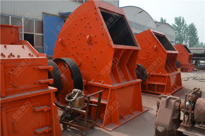 PC-0706型錘式破碎機(jī)-石灰石破碎機(jī)