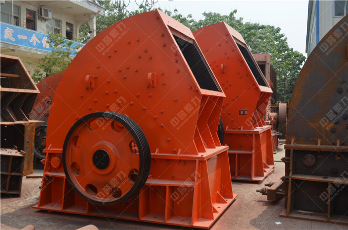 PC-0706型錘式破碎機(jī)-石灰石破碎機(jī)