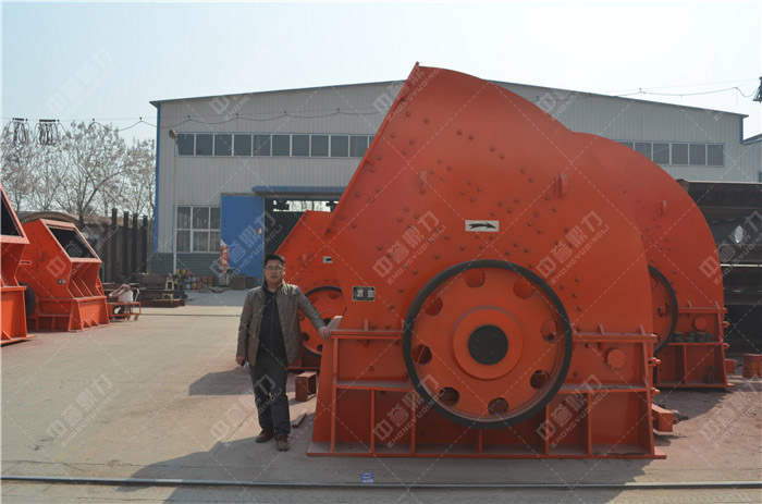 PC0910型錘式破碎機(jī)-河南鼎力破碎機(jī)