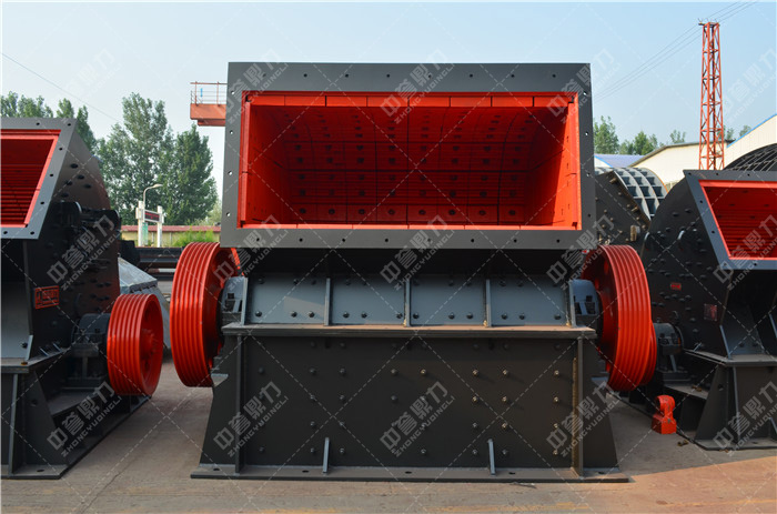 河南鼎力PCZ1620錘式破碎機(jī)參數(shù)