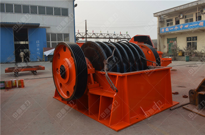 反擊式破碎機(jī)設(shè)備轉(zhuǎn)子