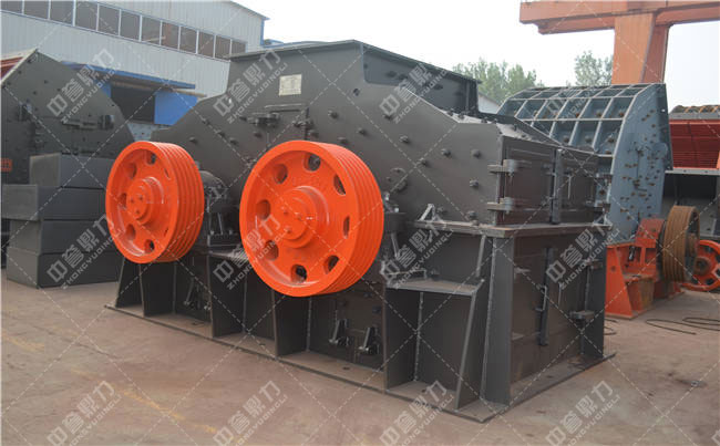 雙轉(zhuǎn)子制沙機(jī)
