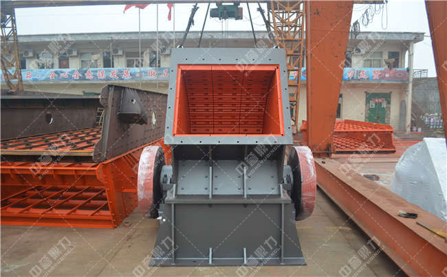 反擊式碎石機(jī)